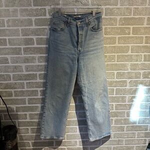 Levi’s Ribcage Jeans